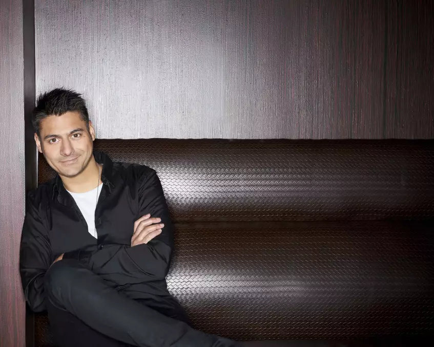 Electrifying Wit: Danny Bhoy’s Comedy